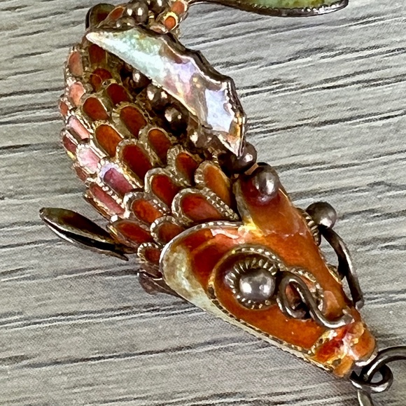 Vintage Chinese Articulated Enamel Fish Pendant – Cloisonné, Rare Extra Fins - Picture 1 of 8